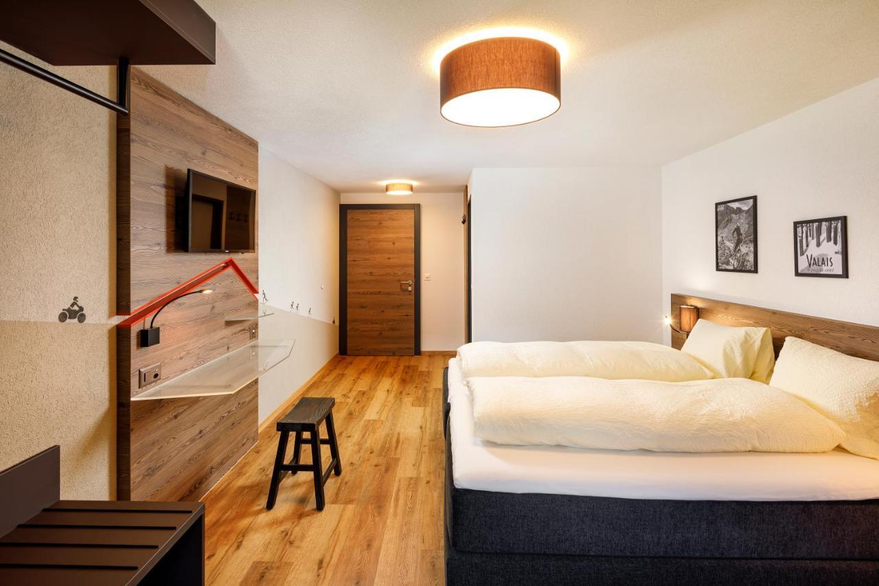 Hotel Blinnenhorn Reckingen Экстерьер фото